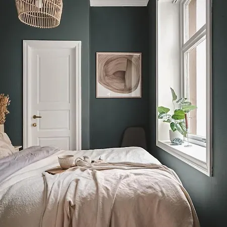 Апартаменты Lovely Townhouse Close To The Centre Берген