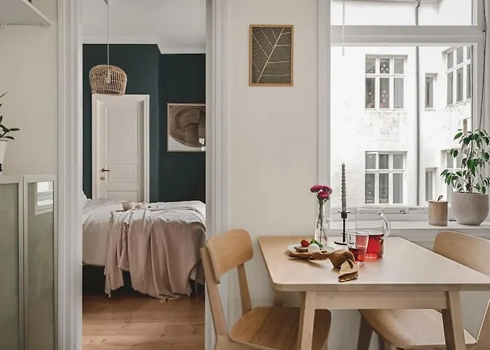 아파트 Lovely Townhouse Close To The Centre *